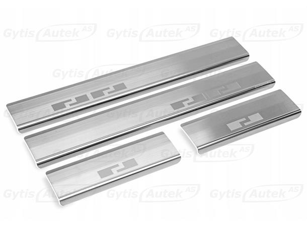 Dørterskelbeskytter i stålgrå børstet stål.  Ford Ranger Double Cab 2012-2015