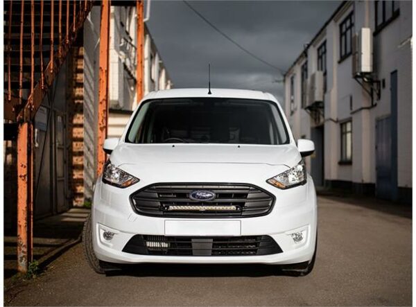 Lyspakke Lazer Linear 18 Elite Grillkit.  Ford Transit Connect 2019+