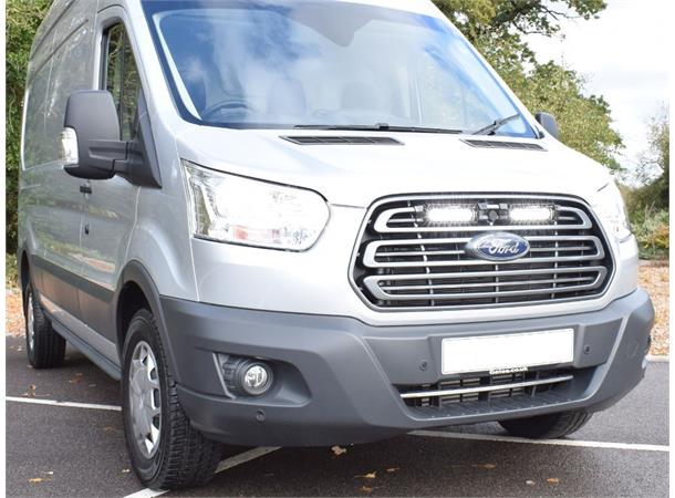 Lyspakke Lazer ST4 Evolution Grillkit. Ford Transit 2015+