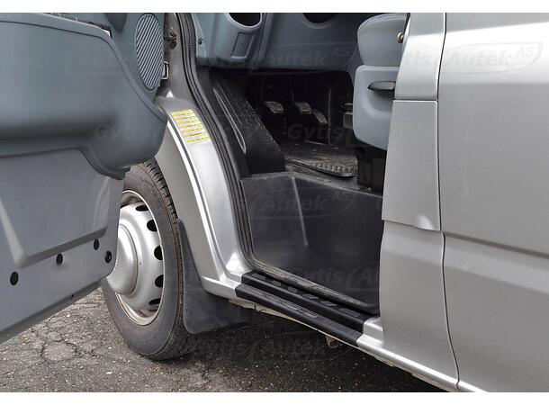 Dørterskelbeskytter i sort plast.  Ford Transit 2006-2013 - Bilde 4