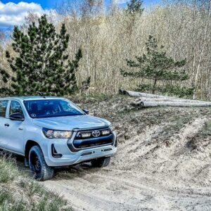 Lyspakke Lazer Triple-R750 Grillkit.  Toyota Hilux Active/SR 2021+