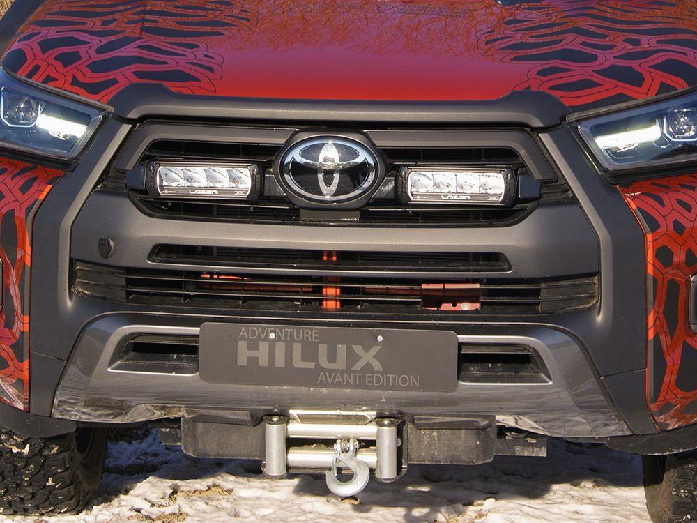 Lyspakke Lazer Triple-R750 Grillkit.  Toyota Hilux InvincibleX 2021+