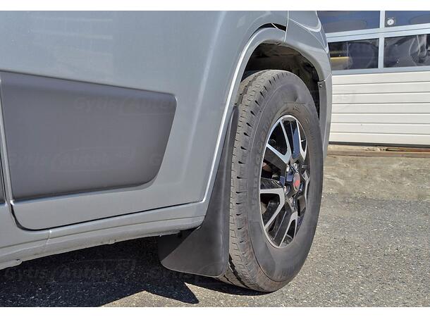 Skvettlapper foran Type 2.  Peugeot Boxer 2015+ - Bilde 7