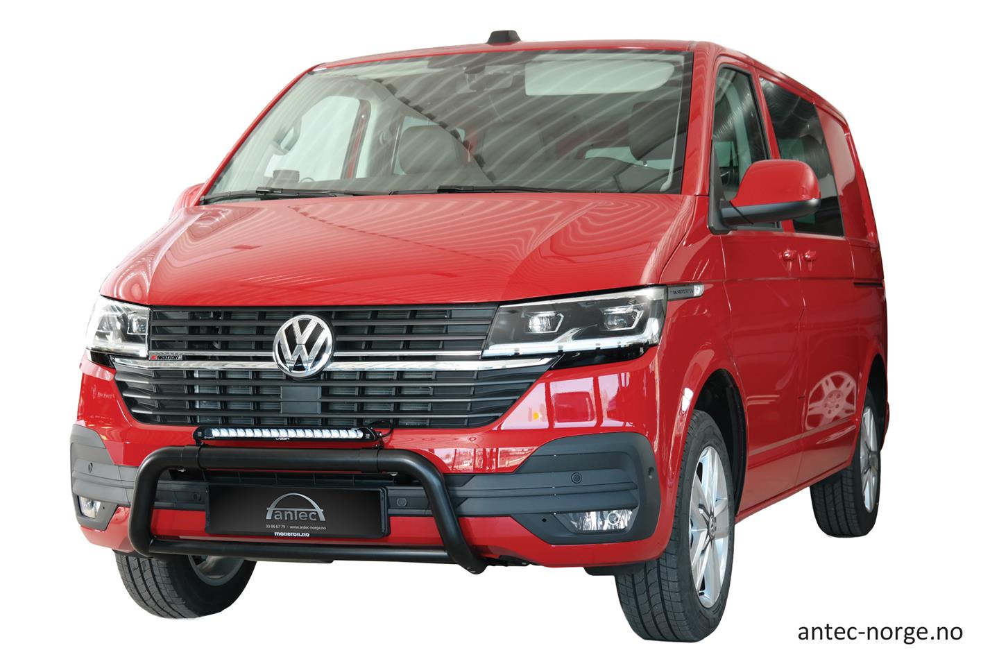 Lyspakke Lazer Linear 18 Elite på frontbøyle. VW Transporter T6.1 2021+