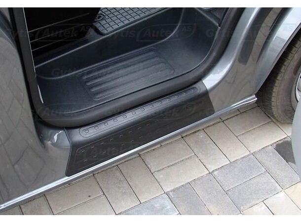 Dørterskelbeskytter i plast. VW T6 2016+