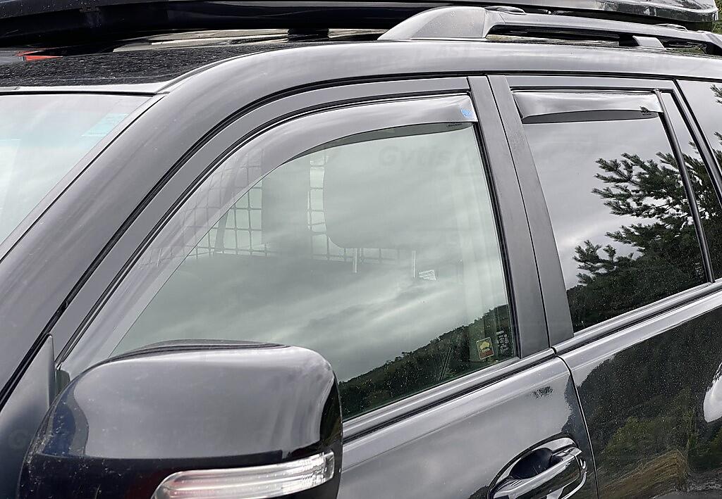 Vindavvisere Mørksotet Festes i vindusrammen. Toyota Land Cruiser J150 2014+