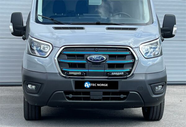 Lyspakke Lazer Linear 6 Elite Grillkit. Ford E-Transit 2023+