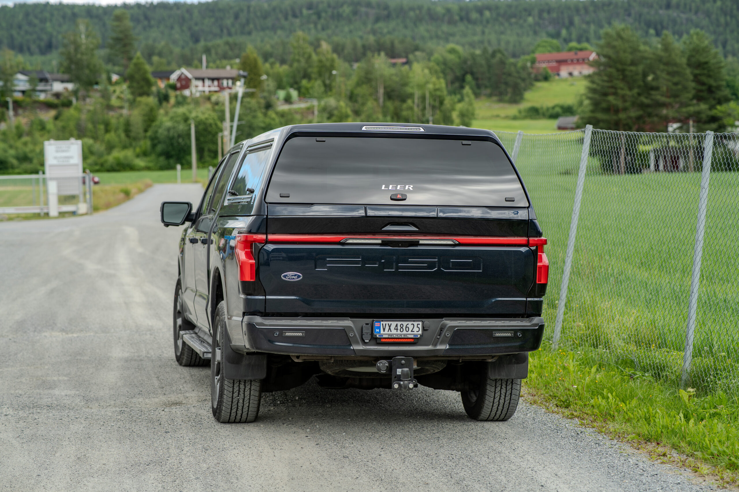 LEER 100XR hardtop. Ford F-150 Lightning 5,6 fot. 2023+ - Bilde 3