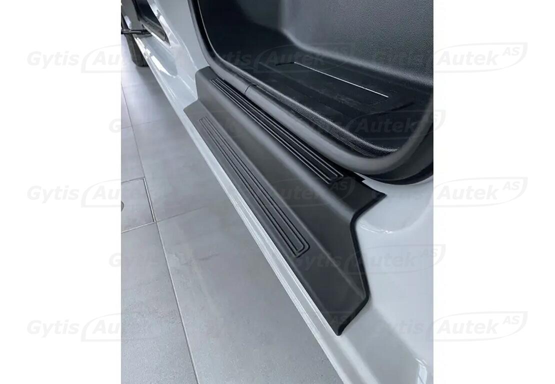 Dørterskelbeskytter i plast. Ford Transit Custom 2024+ - Bilde 2