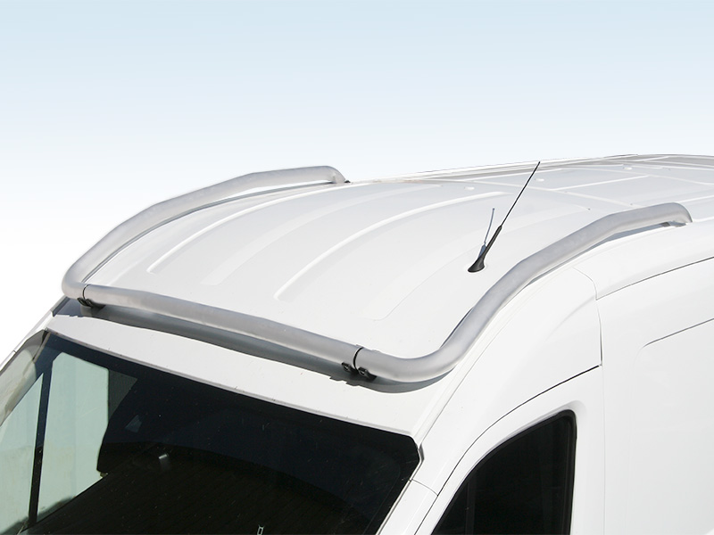 Lyktebøyle tak fremme lav T-Rack Qpax. Ford Transit H2 2014+