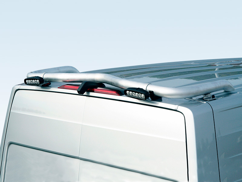 Lyktebøyle tak bak. T-Rack Qpax. VW Crafter H3 2017+ m/ryggekamera