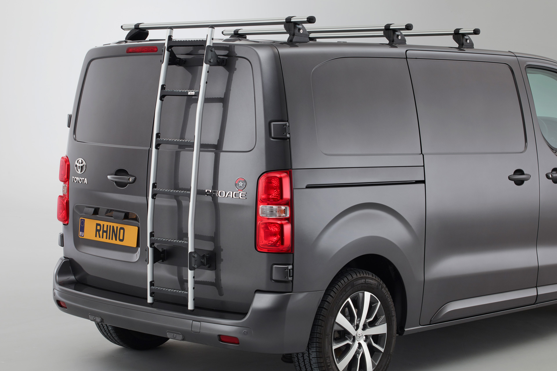 Stige bakdør. Silver. Ford Transit 2014+ - Bilde 4