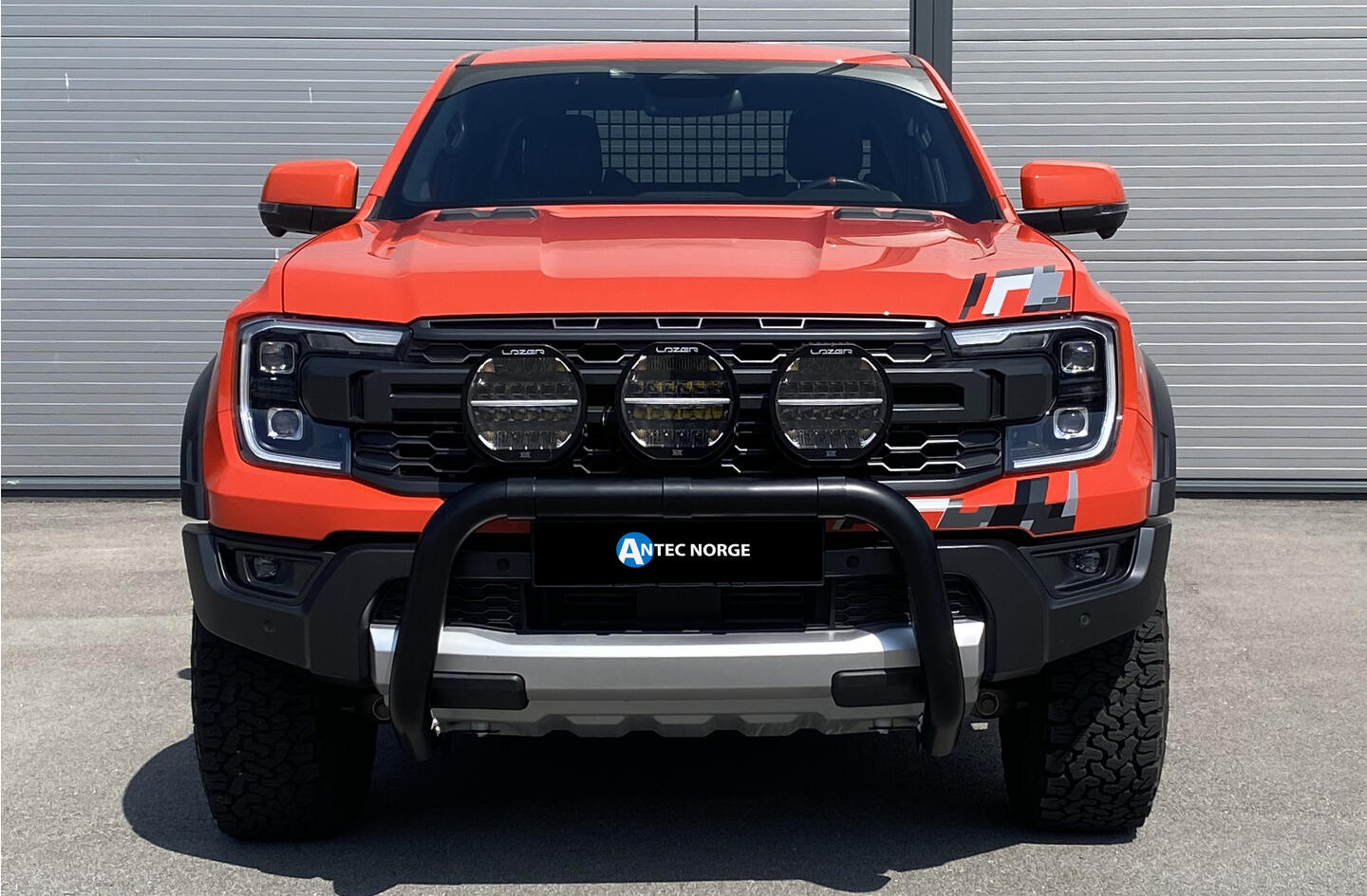 Lyspakke Lazer Sentinel 9" Elite 3 stk. på frontbøyle. Ford Ranger Raptor 2023+