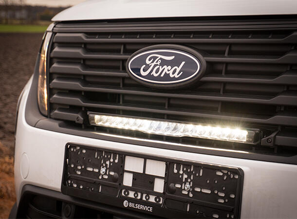 Lyspakke Lazer Glide 18 Grillkit. Ford Transit Courier 2024+