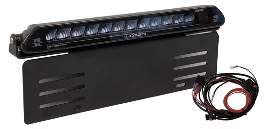 Lyspakke Lazer Linear 12 LED. Med skiltplate sidemontert. Universal