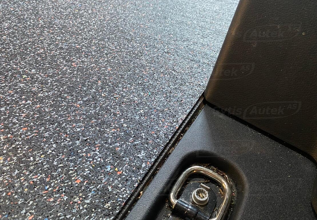 Gulvmatte varerom. Granulert gummi. VW ID-Buzz 2023+ - Bilde 4