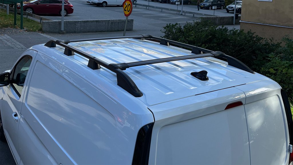 Takrails og tverrbøyler. Komplett kit. Silvermatt. Ford Connect L1 2025+ - Bilde 2