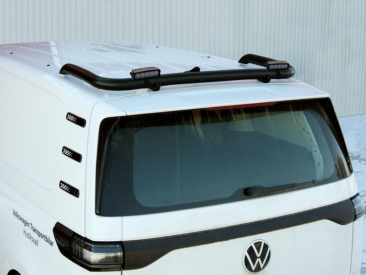 Lyktebøyle tak bak. T-Rack Qpax. VW ID-Buzz Cargo kort 2023+.