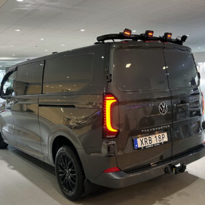 Lyktebøyle tak bak. T-Rack Qpax. VW Transporter T7 2025+ m/originale takbøyler