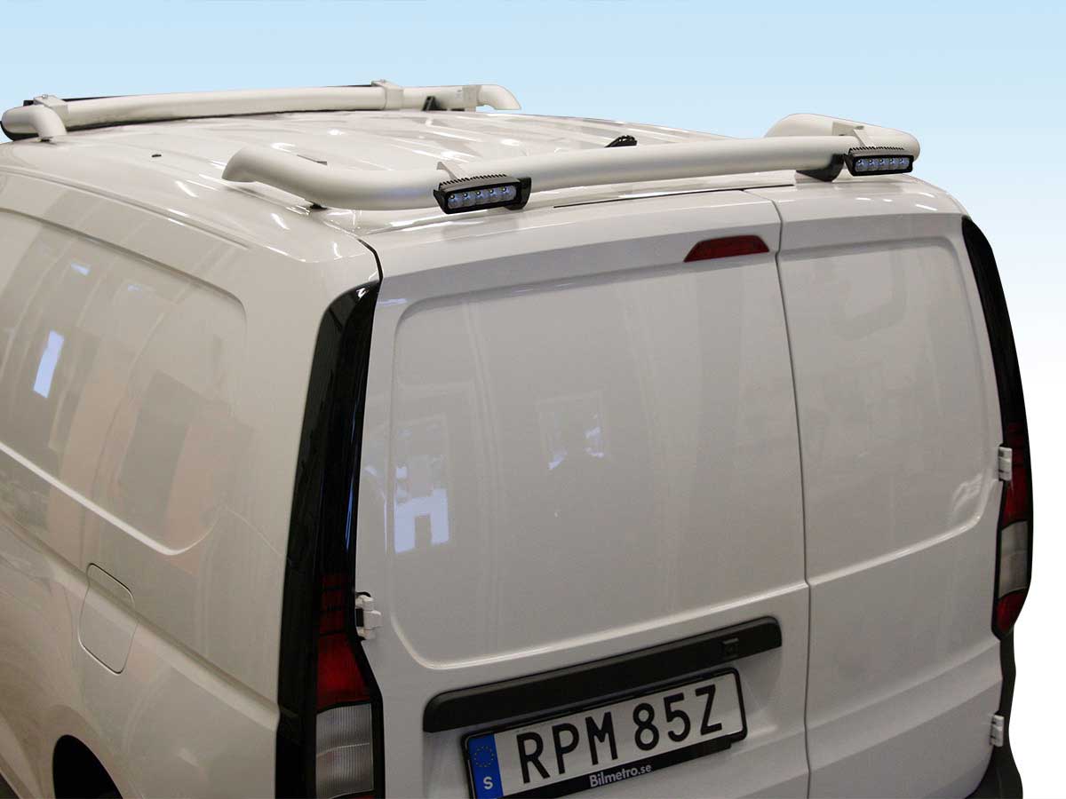 Lyktebøyle tak bakre. T-Rack Qpax. Ford Transit Connect 2025+.